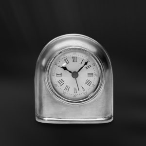 Uhr aus Zinn (Art.563)