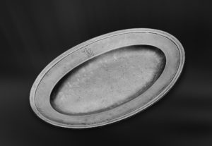 Fischtablett aus Zinn - Ovales Tablett aus Zinn - Zinntablett (Art.361)